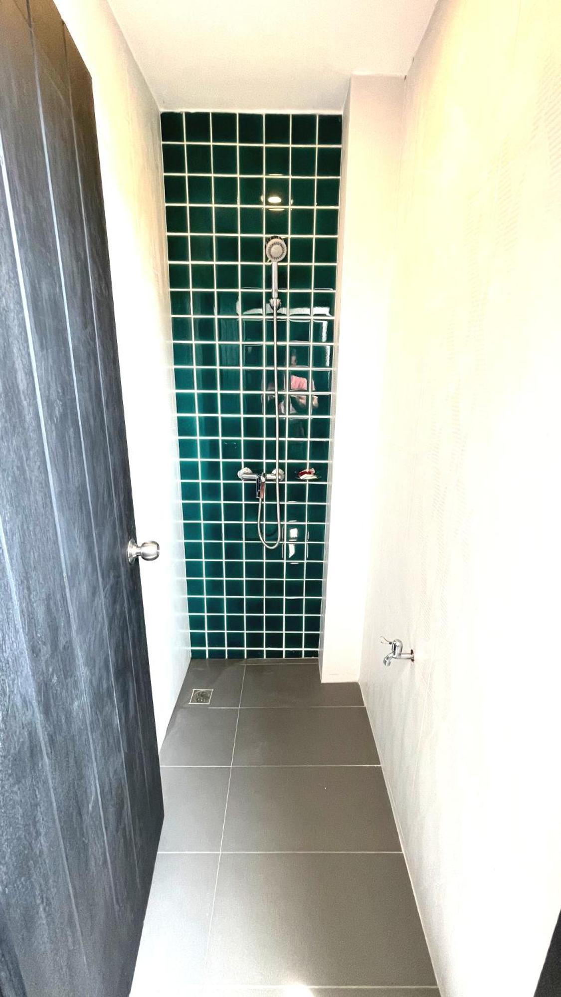 Rockstar Beach Apartments Strand Bang Rak Exterior foto